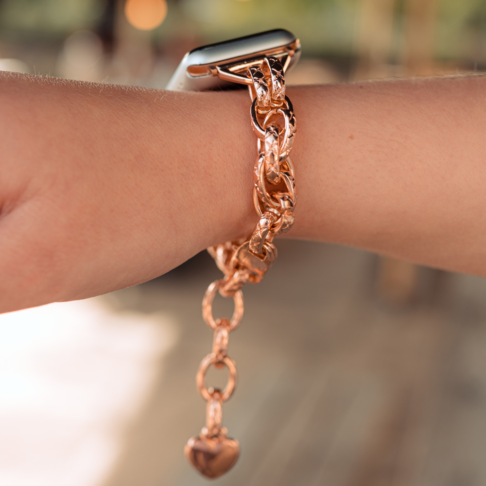 Vince Camuto Rosegold Curb-Chain Bracelet For Apple Watch Vince Camuto Goldtone Curb-Chain Bracelet For Apple Watch  main image 4
