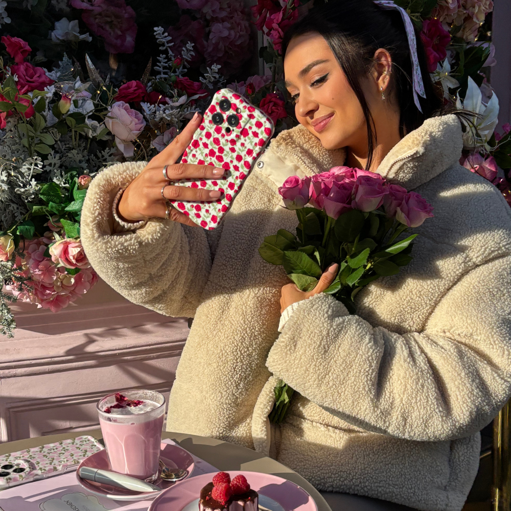 Wavy Phone Case - Buy Me Roses Crimson