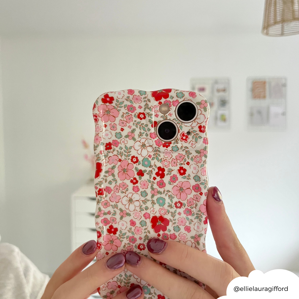 Wavy Phone Case - Christmas Flowers