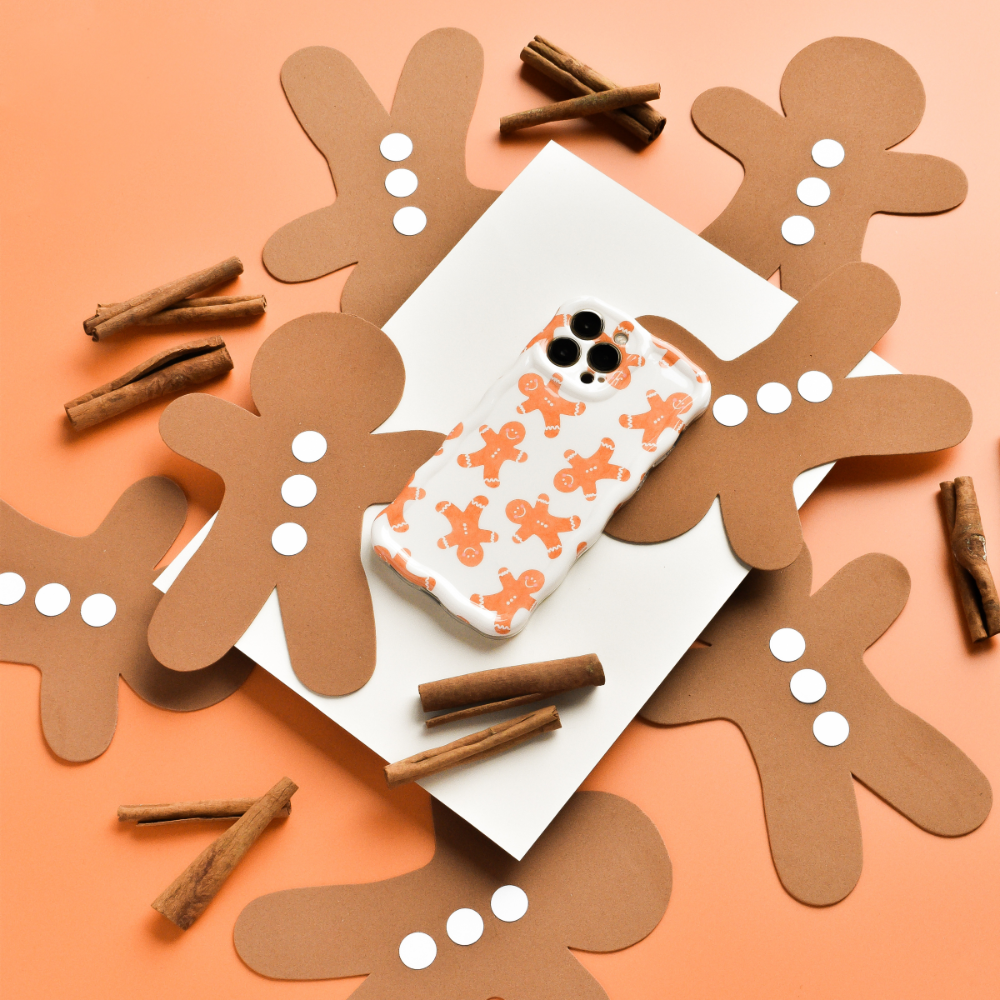 Wavy Phone Case - Gingerbread Treats