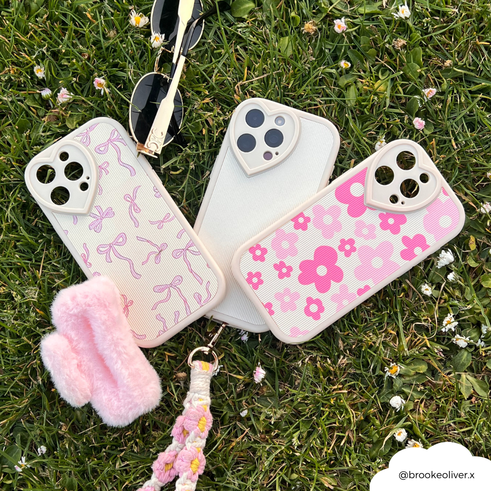 Flower Power Ribbed Heart Camera Phone Case