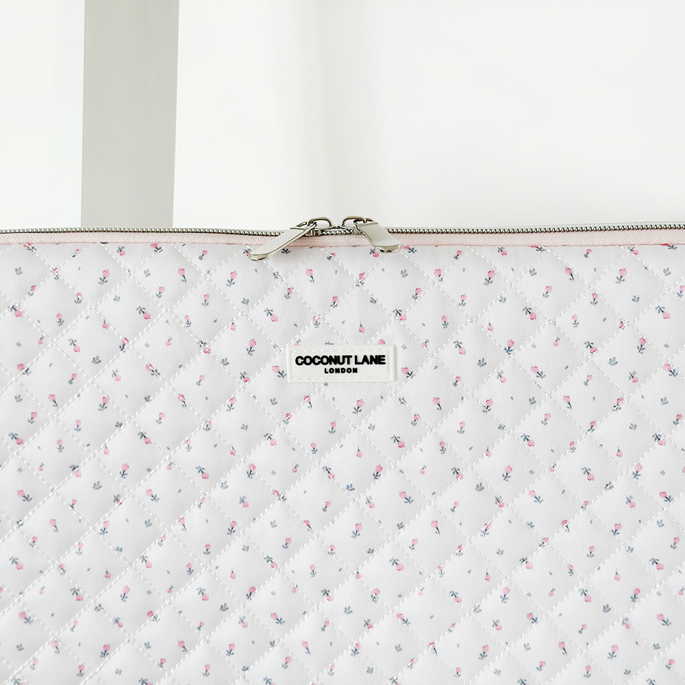 Quilted Ditsy Floral White Laptop Sleeve