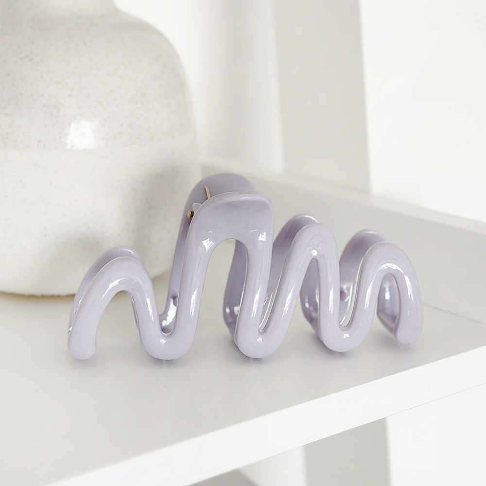 Squiggle Claw Clip - Lilac
