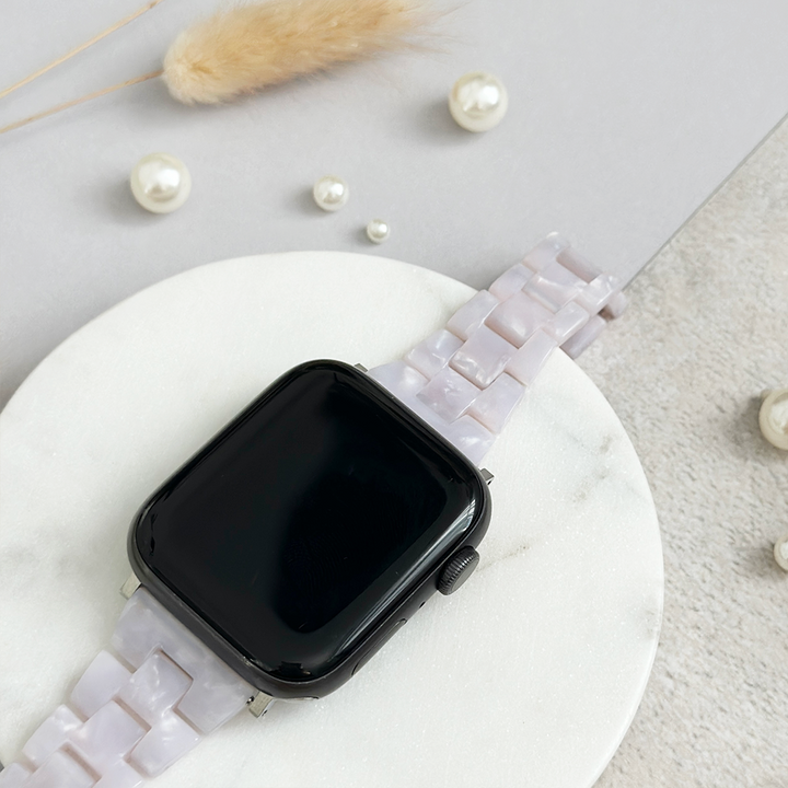 Slim Luxe Pearl Apple Watch Strap