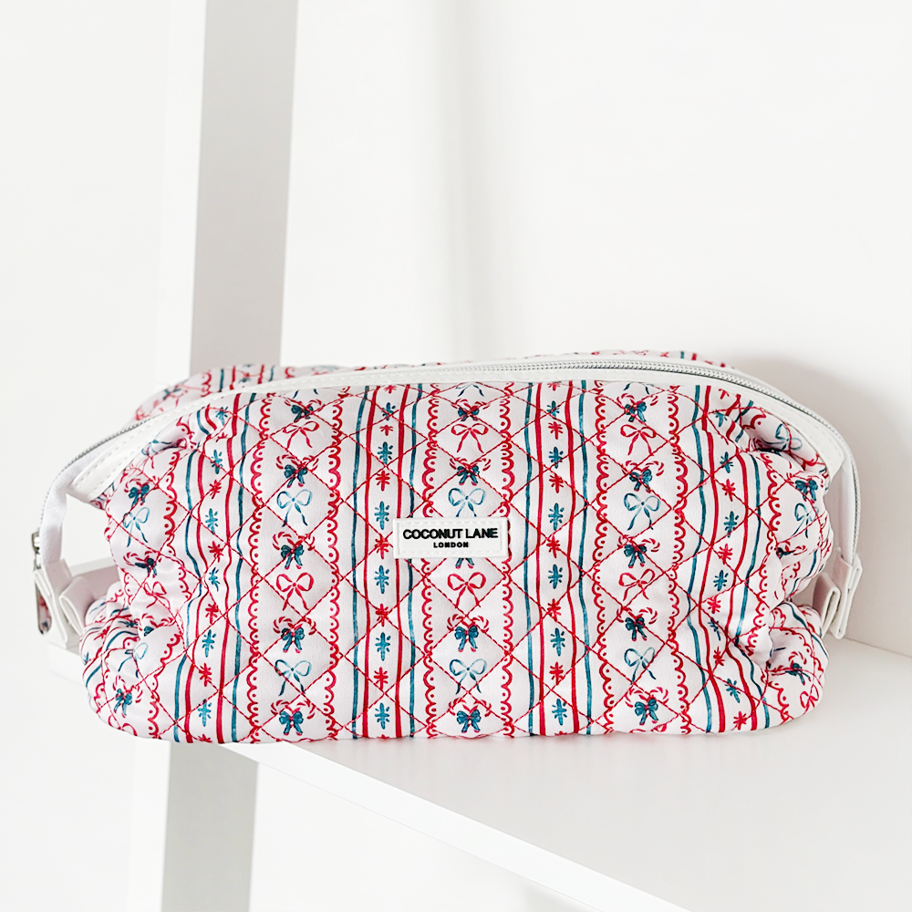 Magic Lifestyle Pouch - Quilted Let It Bow