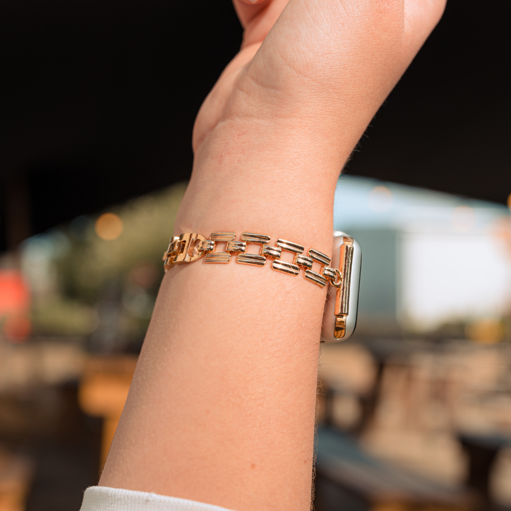 Apple watch and 2025 cartier love bracelet