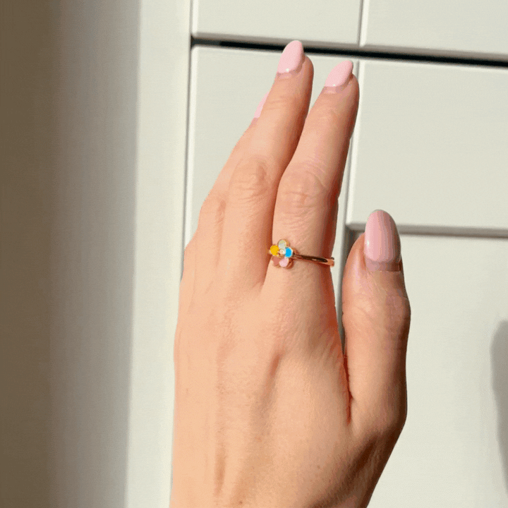 Colourful Daisy Ring