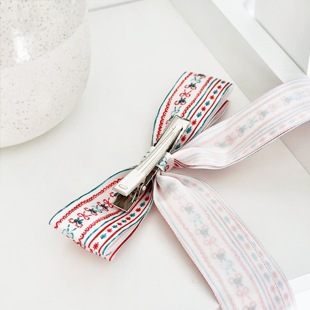 Ribbon Bow Clip - Let It Bow