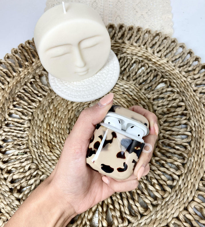 Airpods Case - Ivory Tort